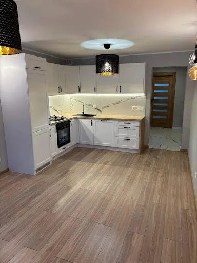 ROYAL REMONTY OSKAR KRÓL